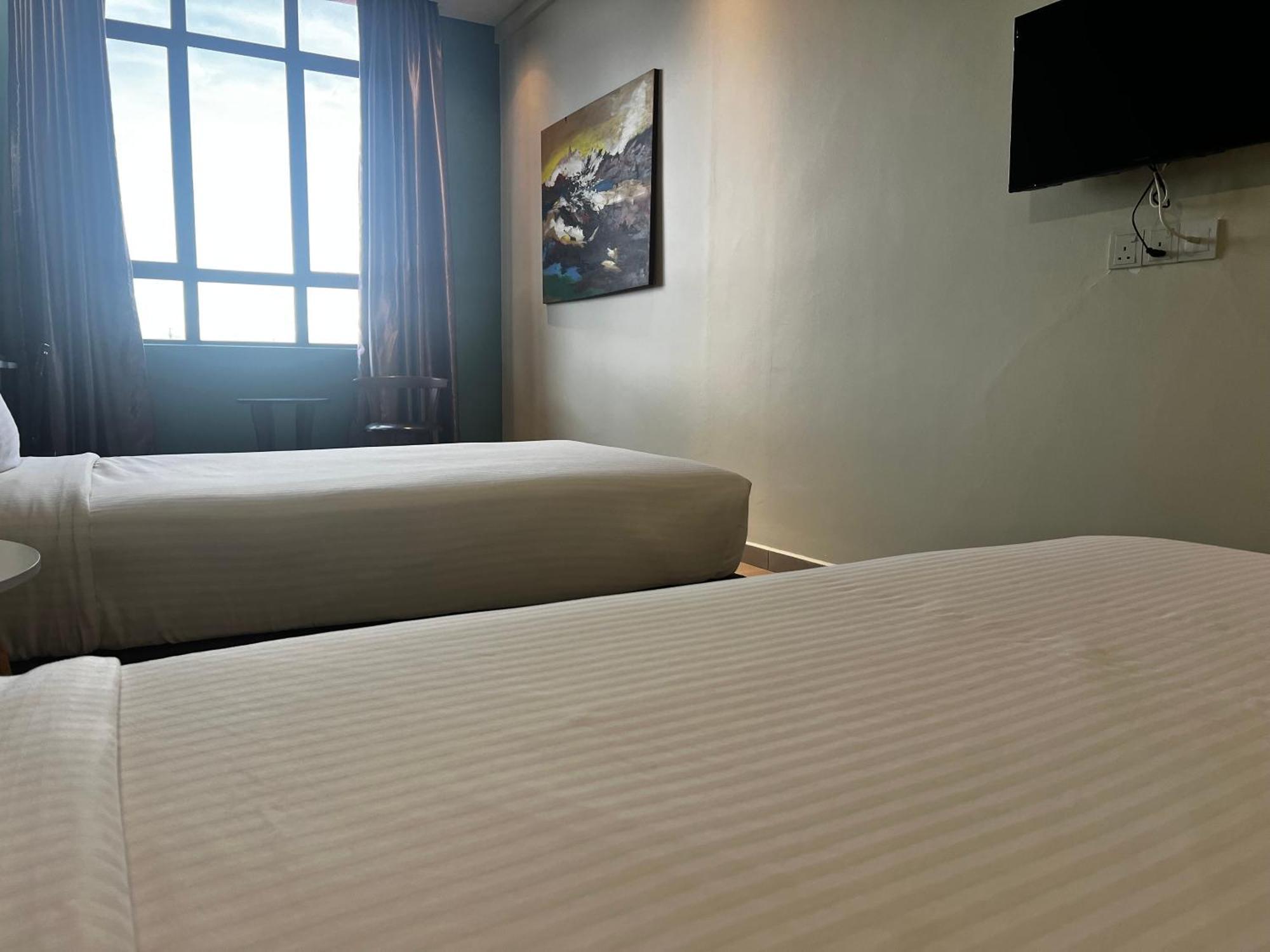 Sin Lien Hotel Келуанг Екстериор снимка